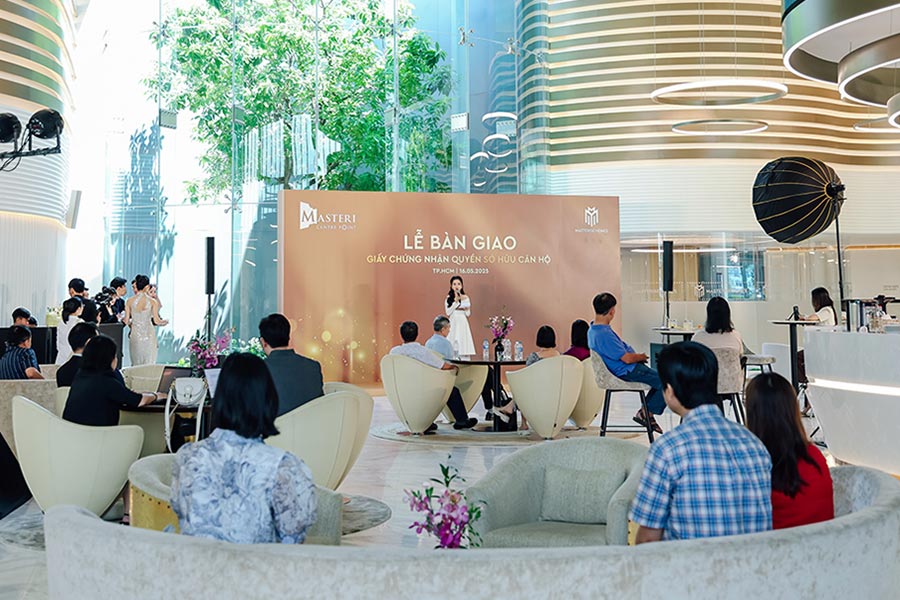 lễ bàn giao sổ hồng dự án masteri centre point